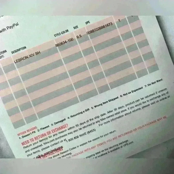 LEBRON SIZE 9.5 BHM - Picture 5 of 7